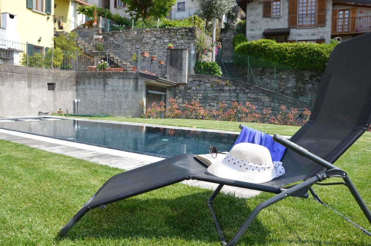 White Suite - Jacuzzi, Swimming Pool & Lake View Лецено Екстериор снимка
